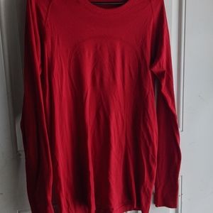 Lululemon long sleeve swiftly